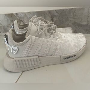 Adidas Women's Cream NMD Sneakers 5.5 girls Silver white velvet